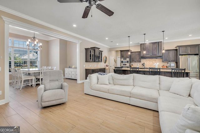 219 Fiddlers Cove Drive, Kingsland, GA 31548