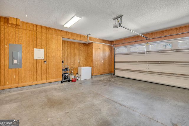 219 Fiddlers Cove Drive, Kingsland, GA 31548