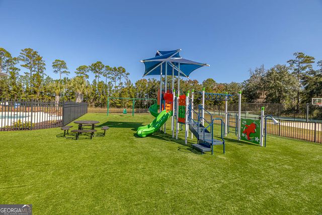 219 Fiddlers Cove Drive, Kingsland, GA 31548