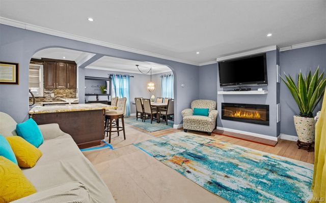 2933 Tulip Avenue, Baldwin, NY 11510