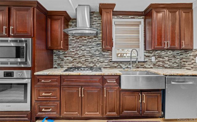 2933 Tulip Avenue, Baldwin, NY 11510