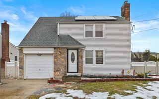 2933 Tulip Avenue, Baldwin, NY 11510