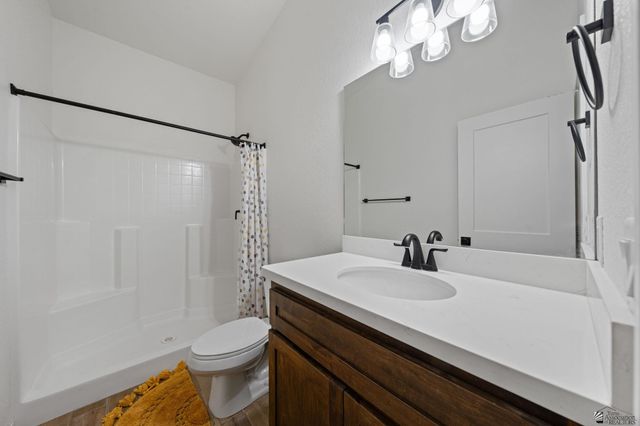 10228 E 33 St, Yuma, AZ 85365