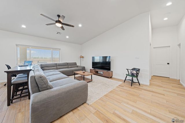 10228 E 33 St, Yuma, AZ 85365