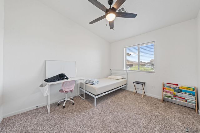 10228 E 33 St, Yuma, AZ 85365