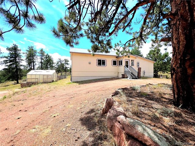 277 Cherokee Drive, Florissant, CO 80816