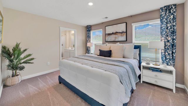 148 Evergreen Cir, Rossville, GA 30741