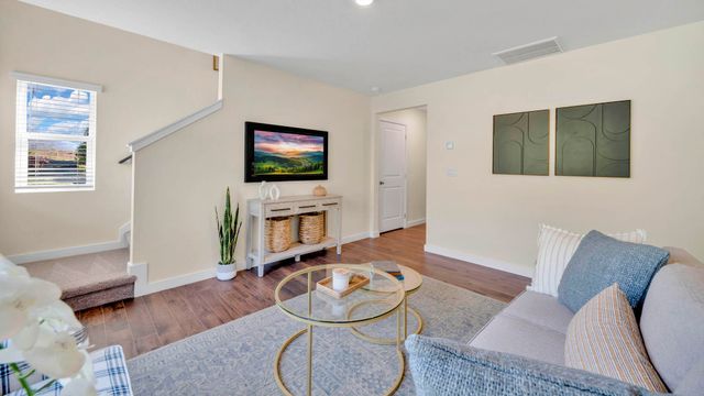 148 Evergreen Cir, Rossville, GA 30741
