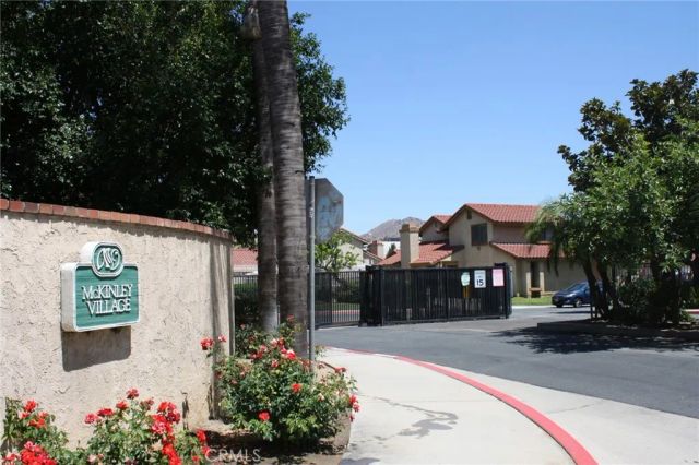 187 Mistletoe Drive, Corona, CA 92879