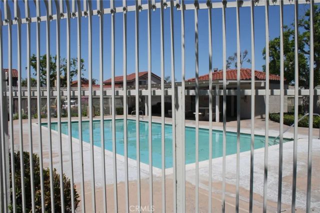 187 Mistletoe Drive, Corona, CA 92879