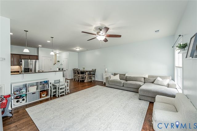 7455 Washington Arch Dr, Mechanicsville, VA 23111