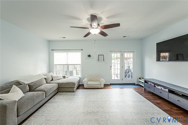 7455 Washington Arch Dr, Mechanicsville, VA 23111