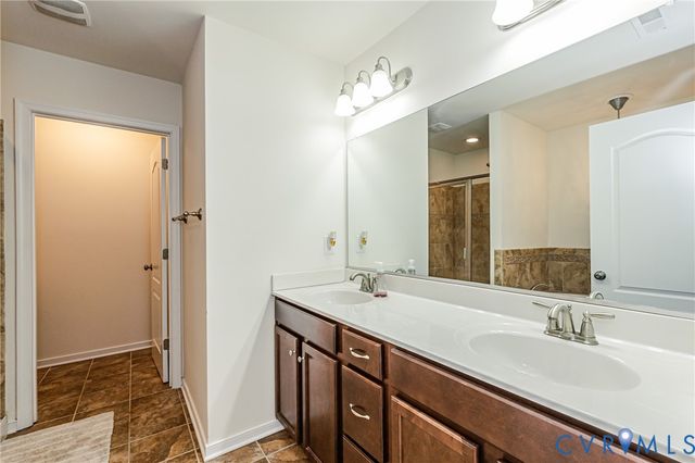 7455 Washington Arch Dr, Mechanicsville, VA 23111