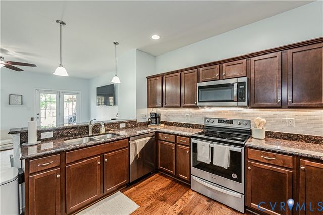 7455 Washington Arch Dr, Mechanicsville, VA 23111