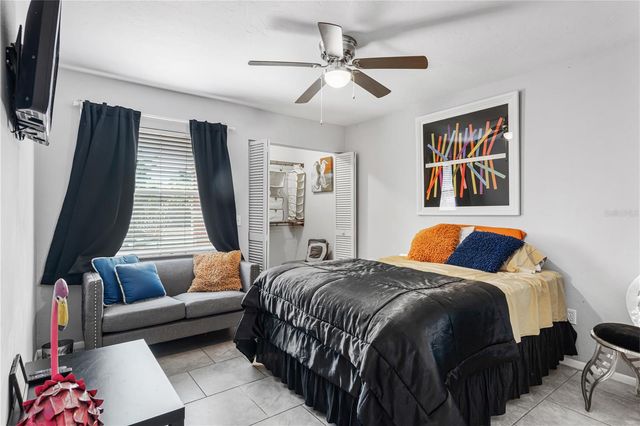 1276 REDSTART ROAD, Venice, FL 34293