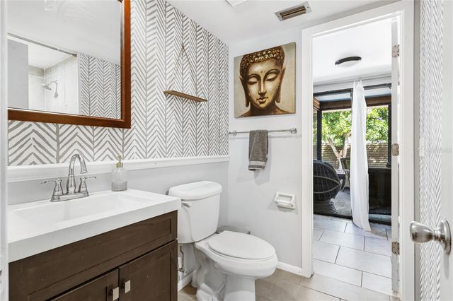 1276 REDSTART ROAD, Venice, FL 34293