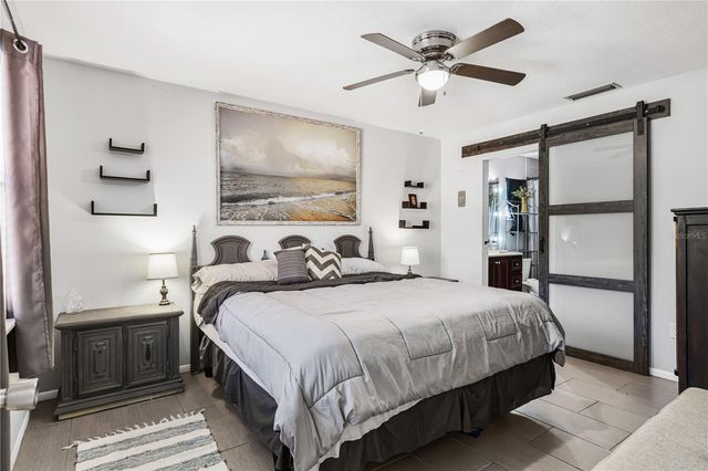 1276 REDSTART ROAD, Venice, FL 34293