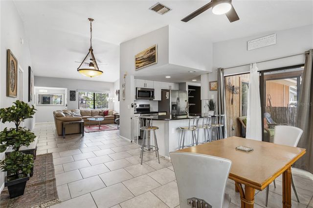1276 REDSTART ROAD, Venice, FL 34293