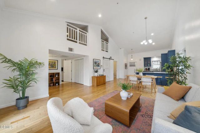 364 N Avenue 53 9, Los Angeles, CA 90042