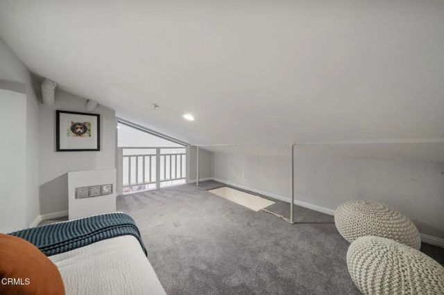 364 N Avenue 53 9, Los Angeles, CA 90042