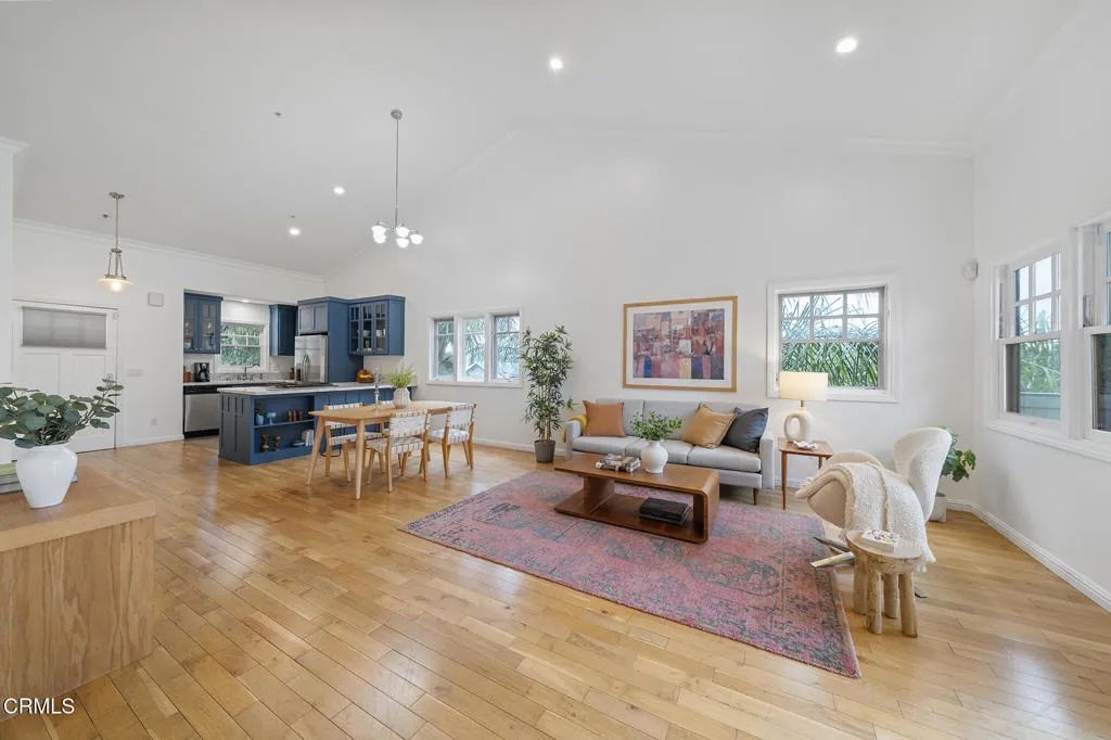 364 N Avenue 53 9, Los Angeles, CA 90042