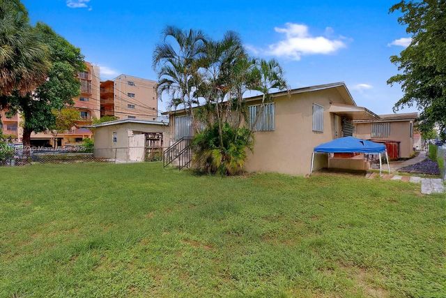 508 E 23rd St, Hialeah, FL 33013