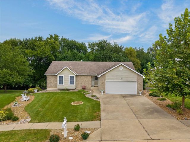 705 Pine Crest Avenue, Kearney, MO 64060