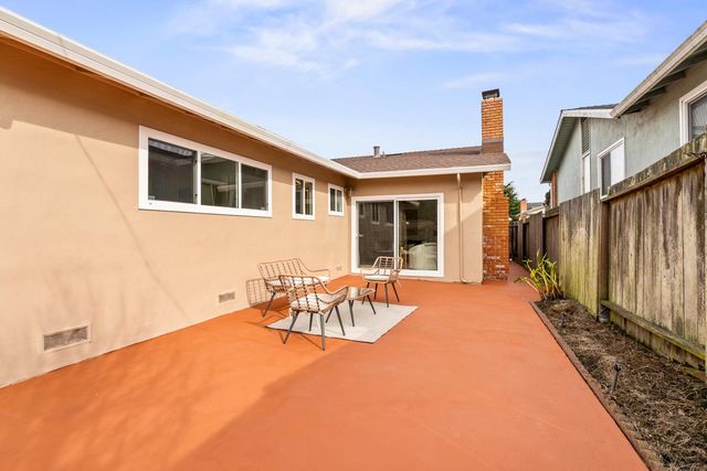 2440 Tipperary Avenue, South San Francisco, CA 94080