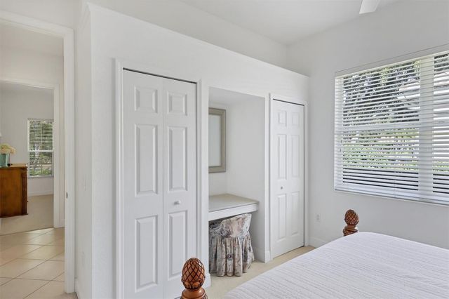 8135 ABINGDON COURT, University Park, FL 34201