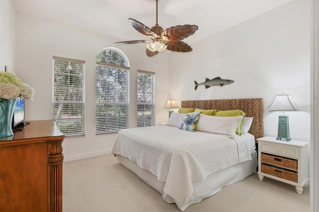 8135 ABINGDON COURT, University Park, FL 34201