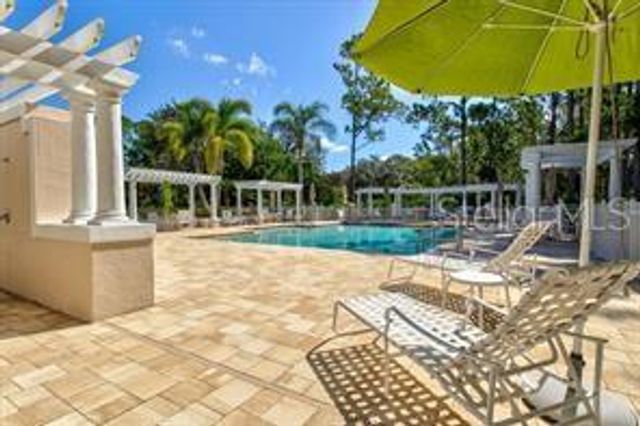 8135 ABINGDON COURT, University Park, FL 34201