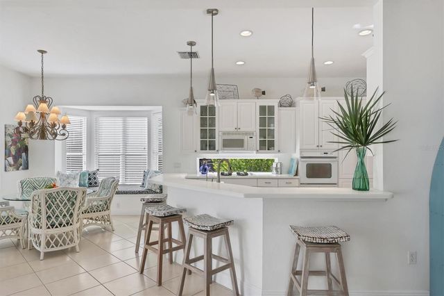 8135 ABINGDON COURT, University Park, FL 34201