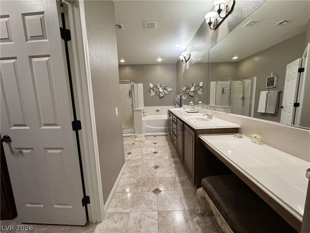 8804 Willow Cabin Street, Las Vegas, NV 89131