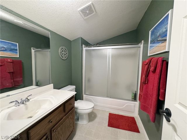 8804 Willow Cabin Street, Las Vegas, NV 89131