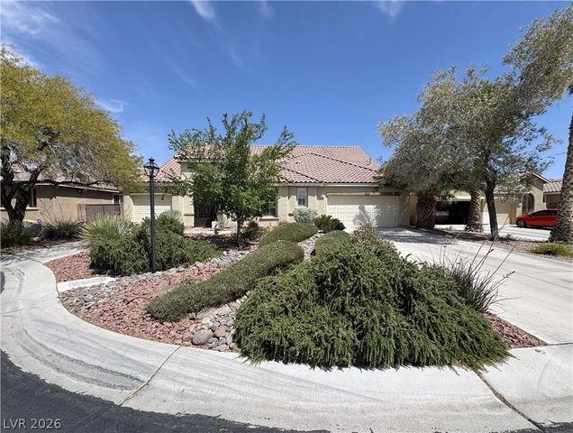 8804 Willow Cabin Street, Las Vegas, NV 89131
