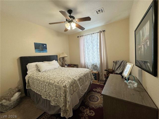 8804 Willow Cabin Street, Las Vegas, NV 89131