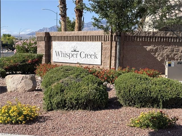 8804 Willow Cabin Street, Las Vegas, NV 89131