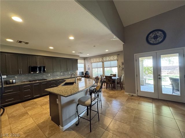 8804 Willow Cabin Street, Las Vegas, NV 89131