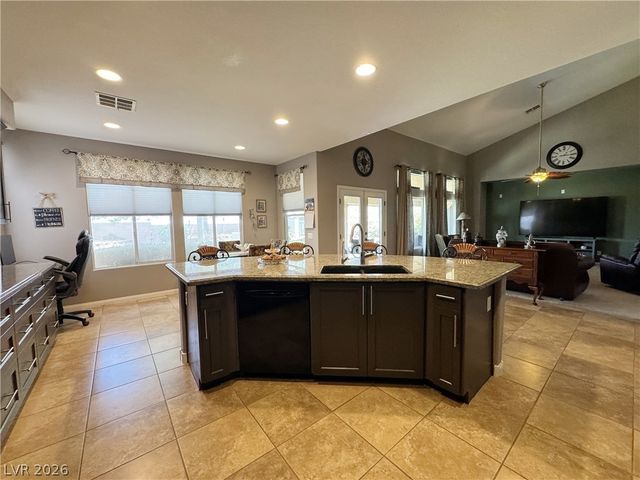8804 Willow Cabin Street, Las Vegas, NV 89131