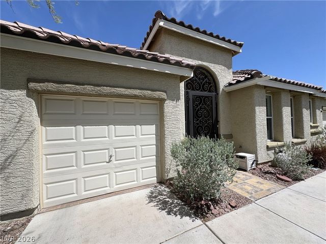 8804 Willow Cabin Street, Las Vegas, NV 89131