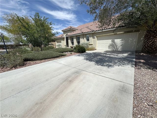 8804 Willow Cabin Street, Las Vegas, NV 89131
