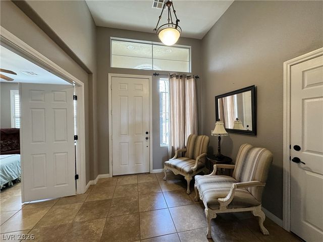 8804 Willow Cabin Street, Las Vegas, NV 89131