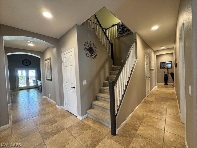 8804 Willow Cabin Street, Las Vegas, NV 89131