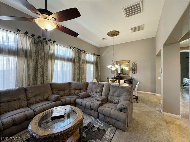 8804 Willow Cabin Street, Las Vegas, NV 89131