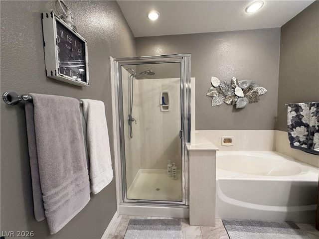 8804 Willow Cabin Street, Las Vegas, NV 89131