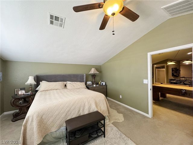 8804 Willow Cabin Street, Las Vegas, NV 89131