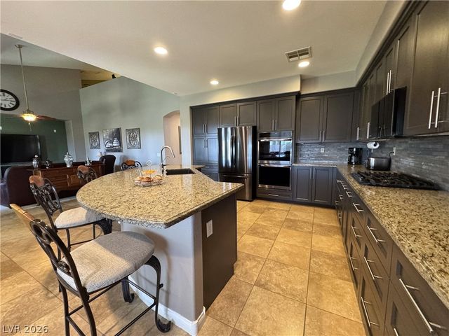 8804 Willow Cabin Street, Las Vegas, NV 89131
