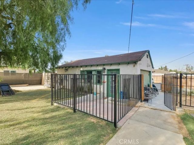 5601 Bain, Jurupa Valley, CA 91752