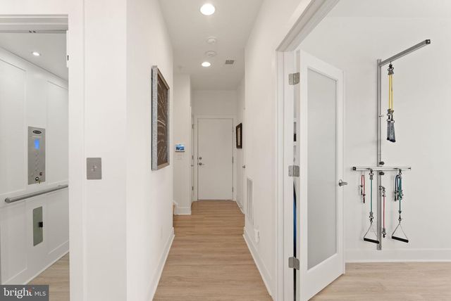 11256 FARADAY PARK DR, Reston, VA 20190