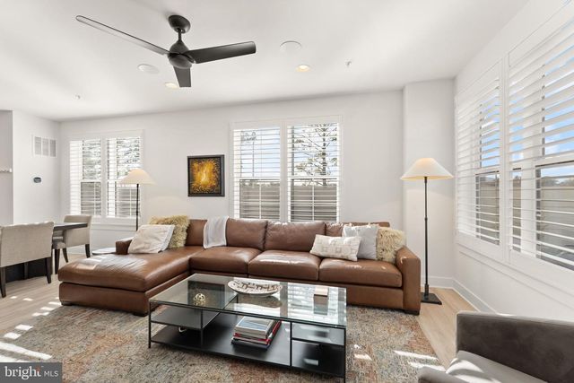 11256 FARADAY PARK DR, Reston, VA 20190